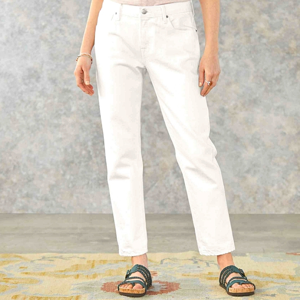 Sundance Women's White Boyfriend Jeans Sz 32